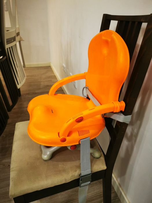 Cadeirinha elevatoria transportavel para Crianças