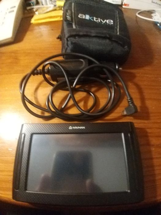 GPS  marca  navman .mapas actualizados