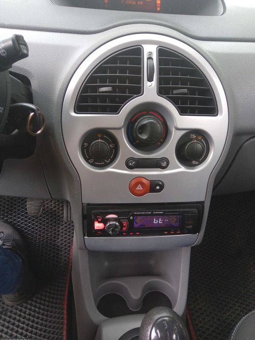 Renault Modus минивен