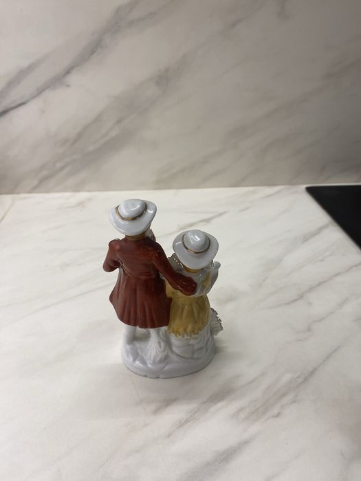 figurka ceramiczna