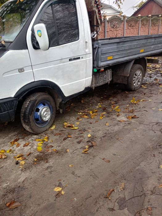 Продам газель бортова