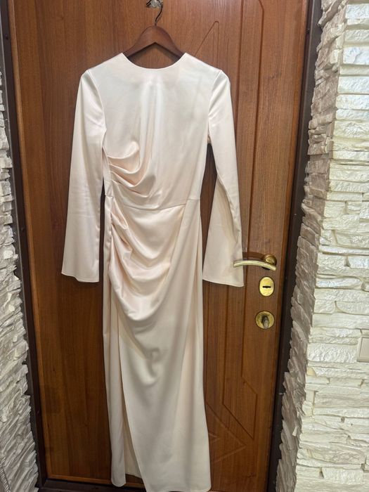 Сукня бренду Magnat Dress & Suits