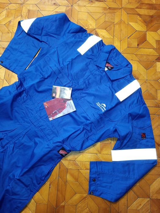 Kombinezon spawalniczy firmowy RED WING multinorm nowy firma z USA rozmiar M/L