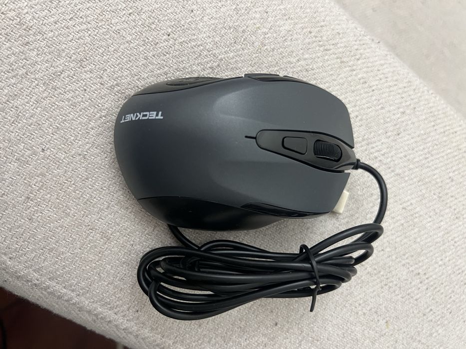 Rato com fio tecknet