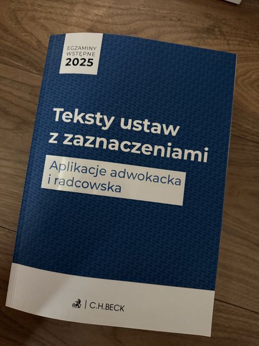 Teskty ustaw z zaznacznriami