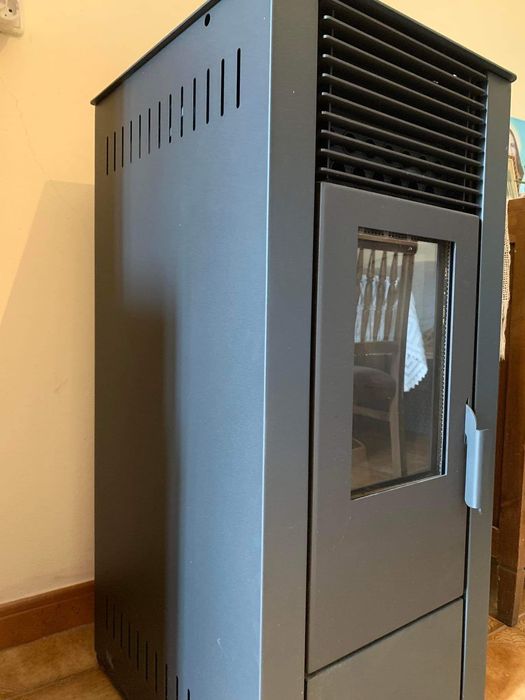 Salamandra a pellets 8kw