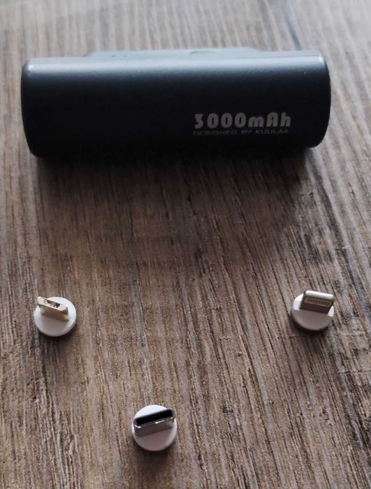 Kuulaa Magnetyczny Powerbank 3w1 MINI Ładowarka 3000mAh IPHONE/SAMSUNG
