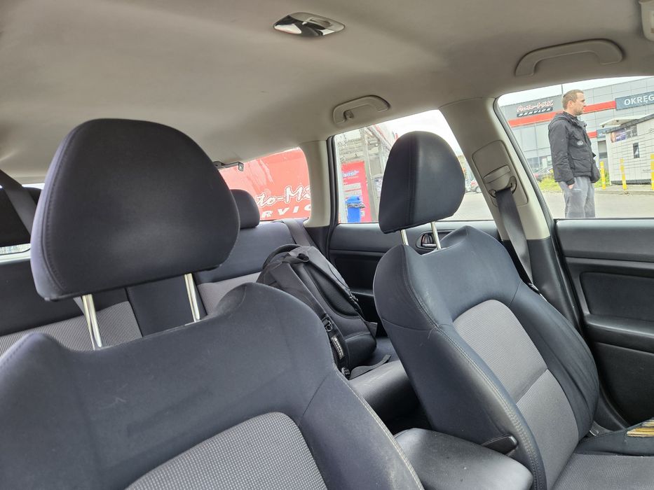 Subaru Outback 2004 рік 2.0 бензин 4×4 для військових в Україні