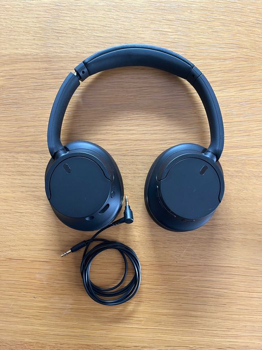 Headphones Sony WH-CH720N