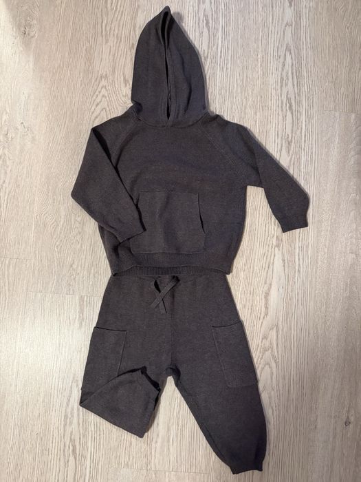 Костюм від zara 18-24 міс!Унісекс!