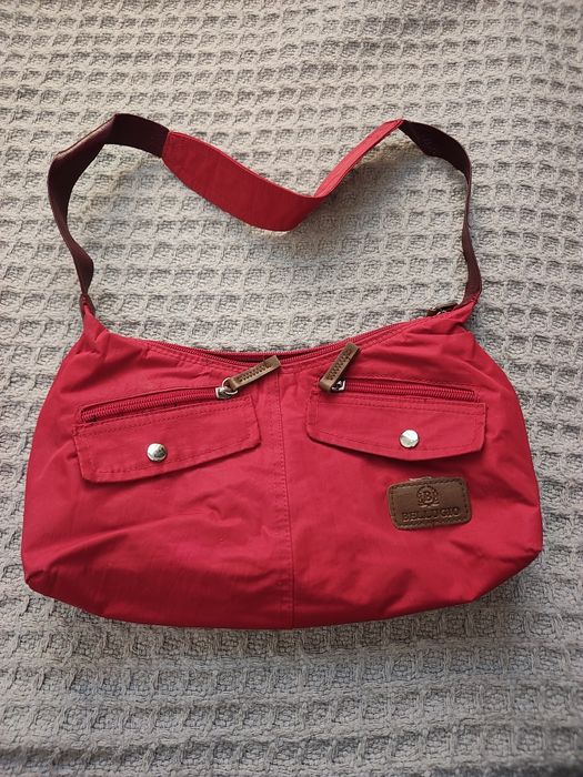 Mała torebka na ramie