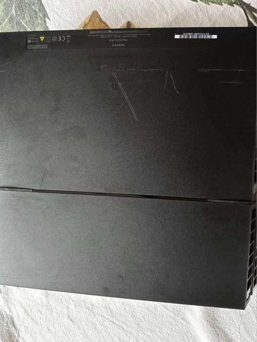 PlayStation 4 1TB desbloqueada