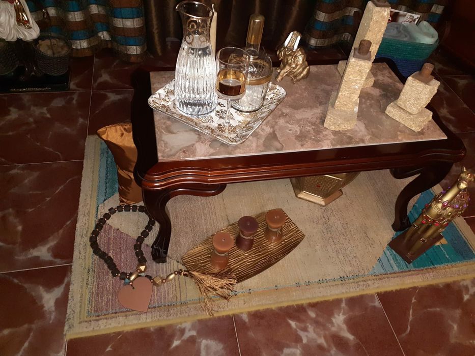 Colares de mesa novos