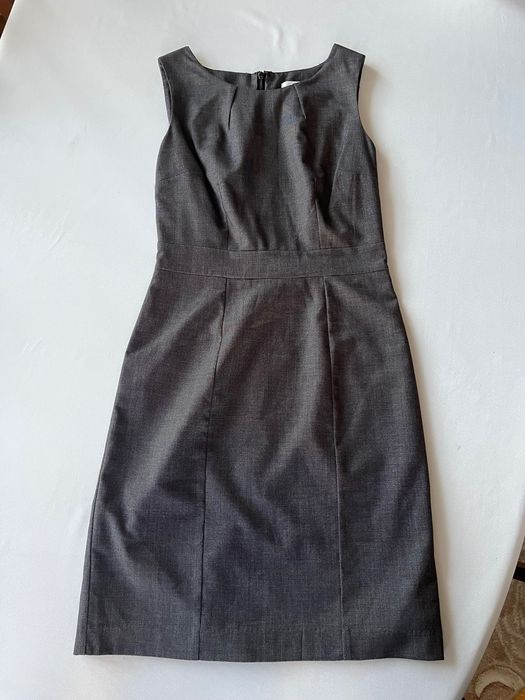 Elegancka sukienka grafitowa r. 36