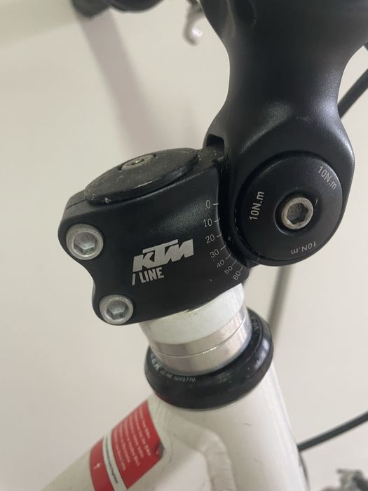 Bicicleta jovem Specialized