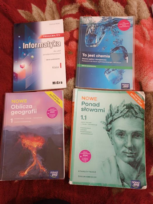 Książki dla pierwszej klasy  technikum