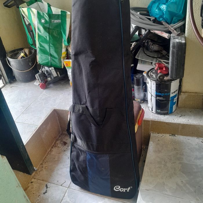 Guitarra eletrica cort