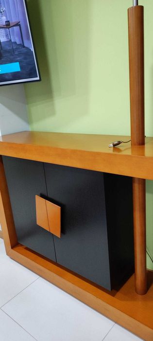 Móvel de entrada com candeeiro - COMO NOVO