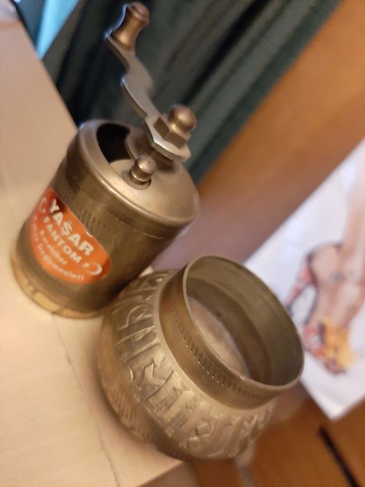 Moinho de especiarias Turco em latão