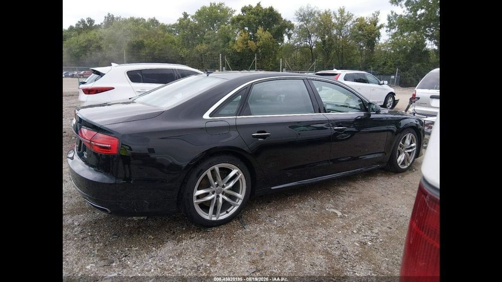Audi A8 A8 L SPORT / 4.0 V8 / niski przebieg