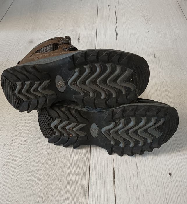 Buty chłopięce zimowe rozm. 33