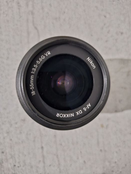 Объектив Nikon DX AF-S NIKKOR 18-55 mm 1:3,5-5,6G VR
