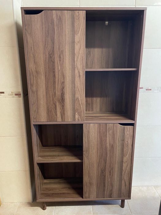 Móvel estante c/portas