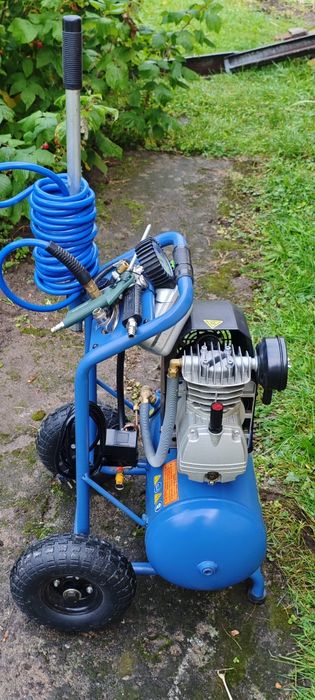 Kompres olejowy B.PRO, model PUMPER 200-18.