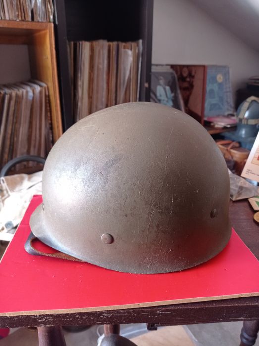 Capacete usado nas colónias