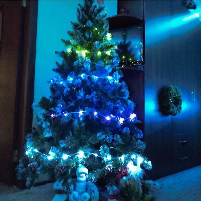 Новогодняя гирлянда на ёлку, новорічніа гірлянда.