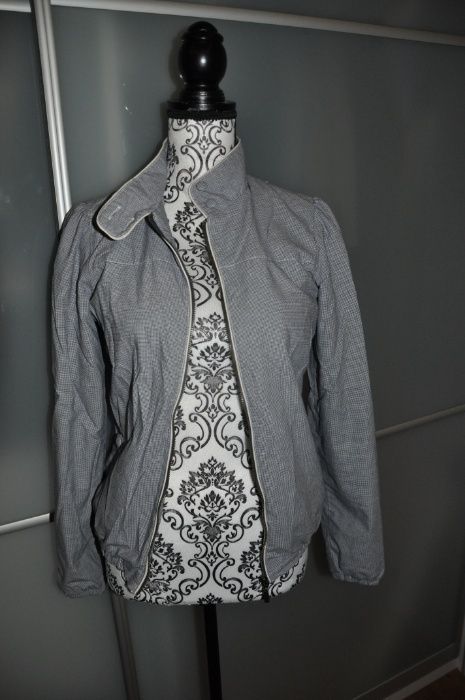 Sportowa kurteczka Pull&Bear M