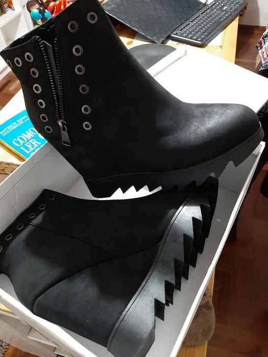 Botas pretas salto alto 38/39