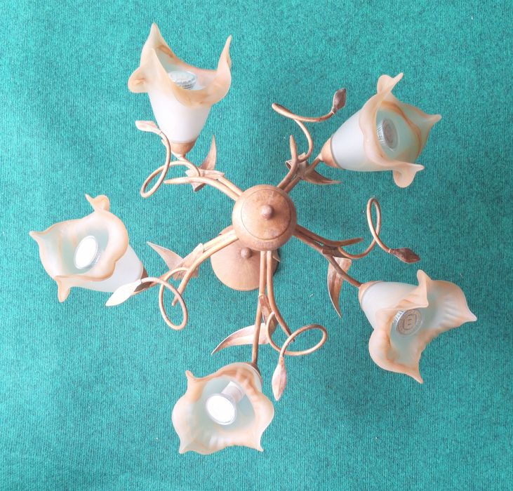 Żyrandol, lampka nocka, kinkiet