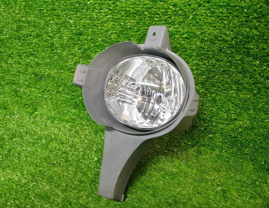 Halogen Lewy Lampa przeciwmgielna lewa Toyota Hilux 2005- 82200k020