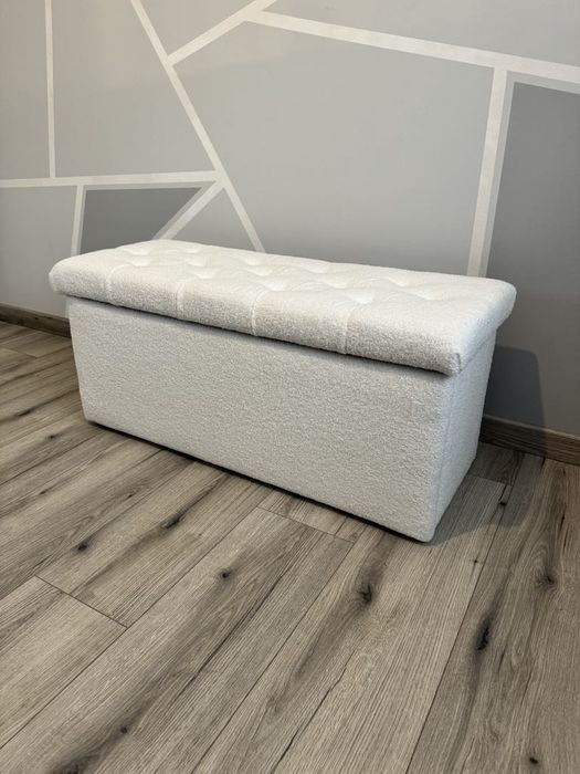 Pufa biała z szufladą na zamówienie  elegancja i funkcjonalność