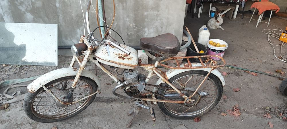 Продам мопед рига антиквариат