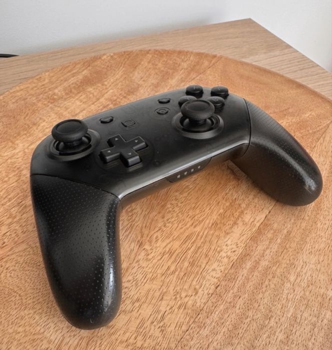 Comando Nintendo Switch Pro controller450371135567319042