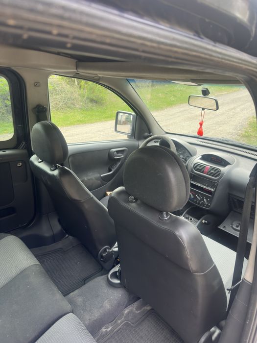 Opel Combo C 1.3 cdti