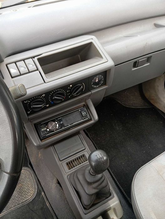 Renault Clio 93 impecável