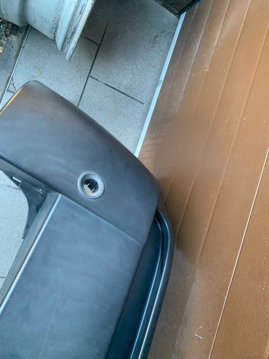 Bmw x3 e83 zderzak tył stary model przed lift szary nie lakierowany