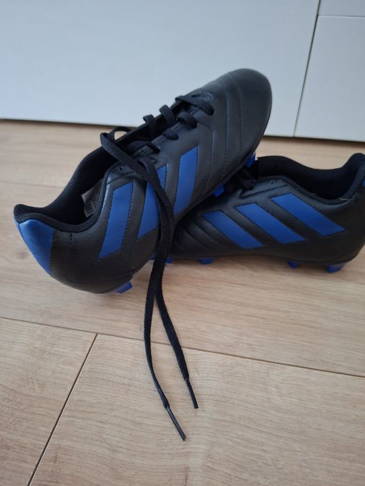 Nowe Korki Adidas rozmiar 37,5