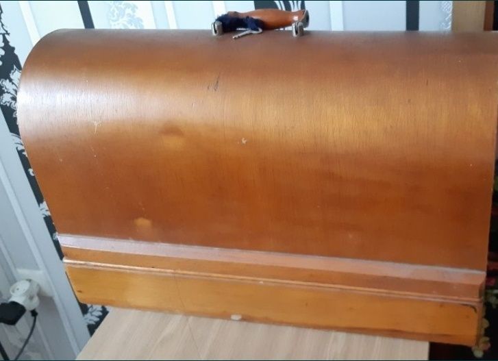 Швейна  машинка в чудовому стані