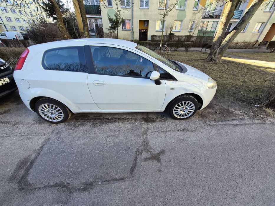 Fiat Grande Punto 2009 rok 1.2