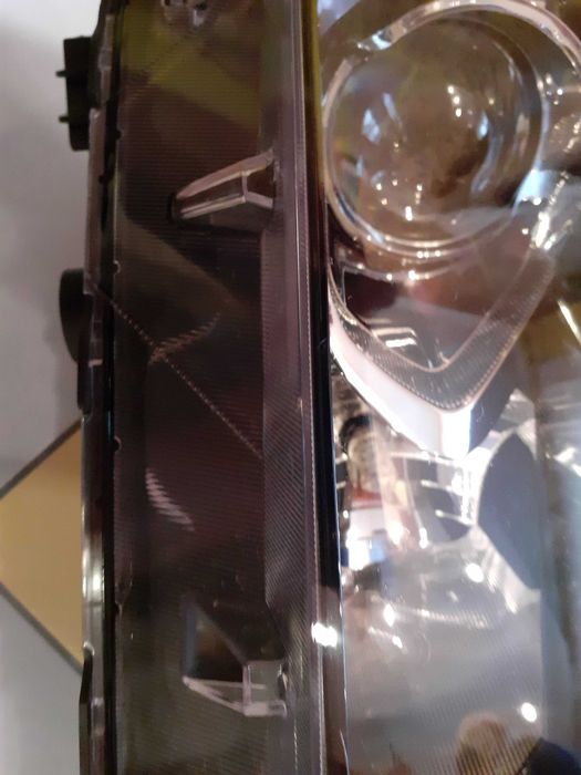 Lampa przód Hyundai Tucson