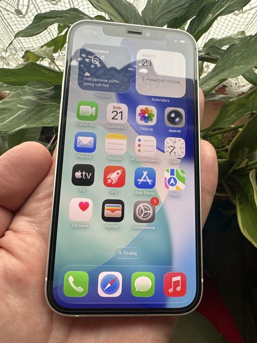Apple iPhone 12 biały