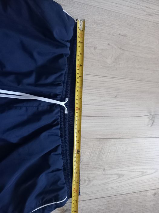 Продам шорты Huqo Boss