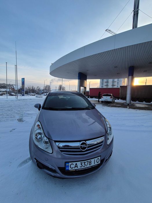Легковий автомобіль Opel Corsa