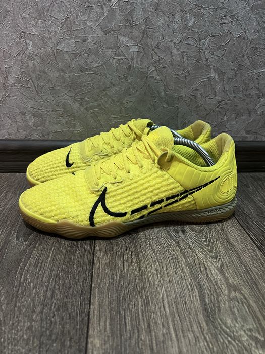 Футзалки Nike React Gato