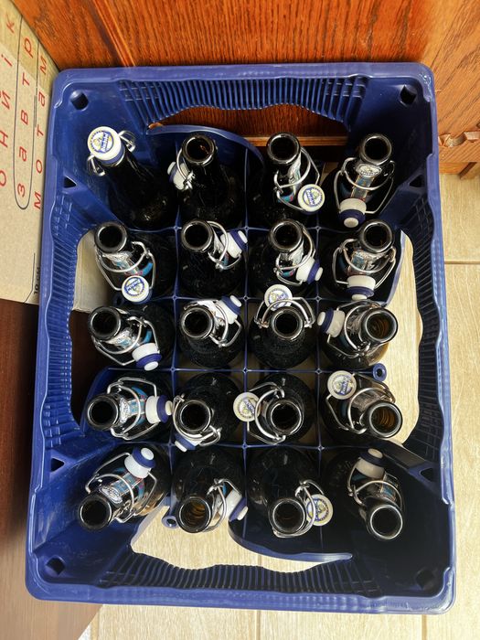 Бутилки з під пива Lager бугельна багаторазова з ящиком крафтове пиво