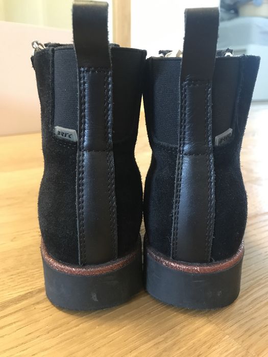 Krótkie skórzane botki Bartek 33